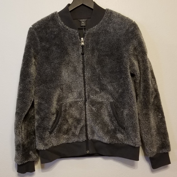Eddie Bauer Jackets & Blazers - Eddie Bauer Trophy sherpa Bomber in dark smoke